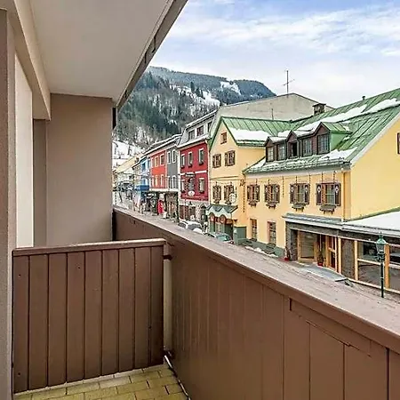 Roessl-dependance Neue Post Hotell 3*
