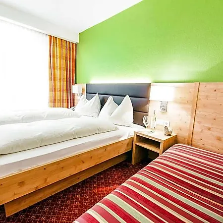 Hotell Roessl-dependance Neue Post 3*