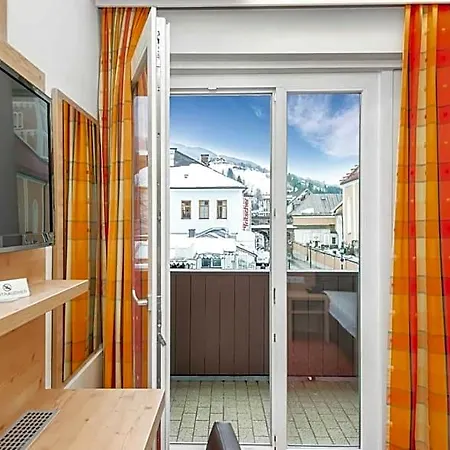 Hotell Roessl-dependance Neue Post