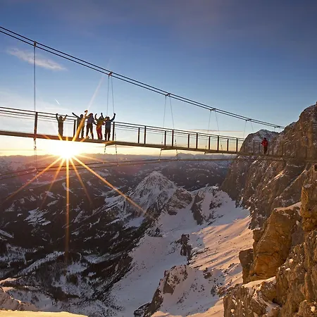 Roessl-dependance Neue Post Hotell Schladming