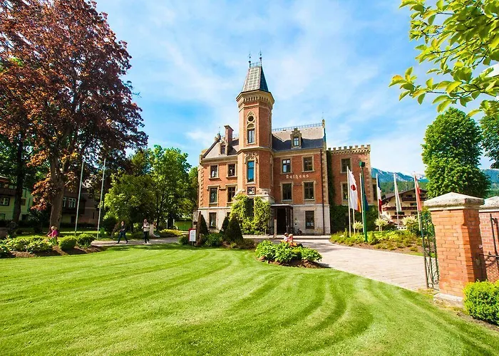 Roessl-dependance Neue Post מלון