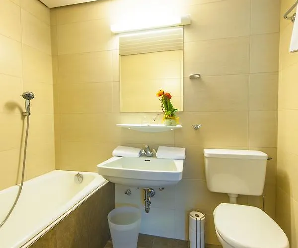 Roessl-dependance Neue Post Hotel 3*